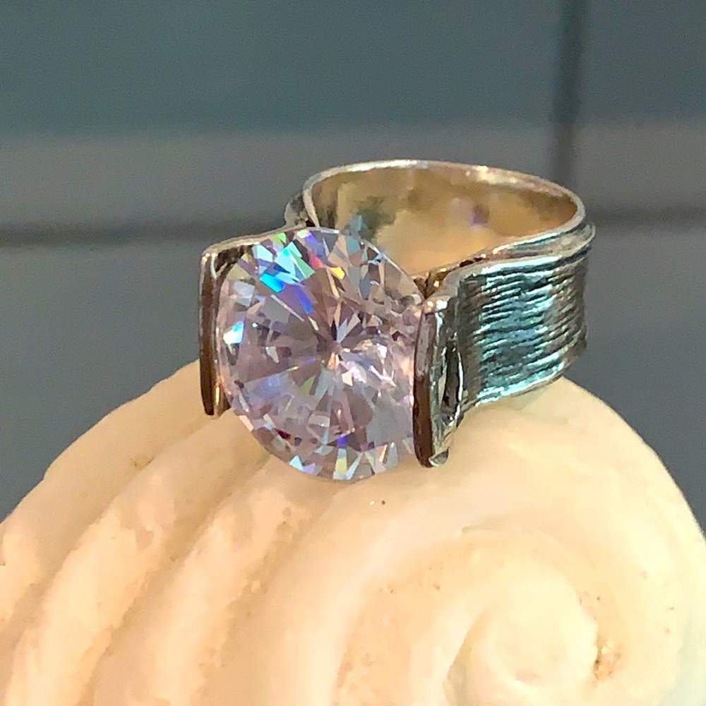 Sterling silver ring with CZ stone